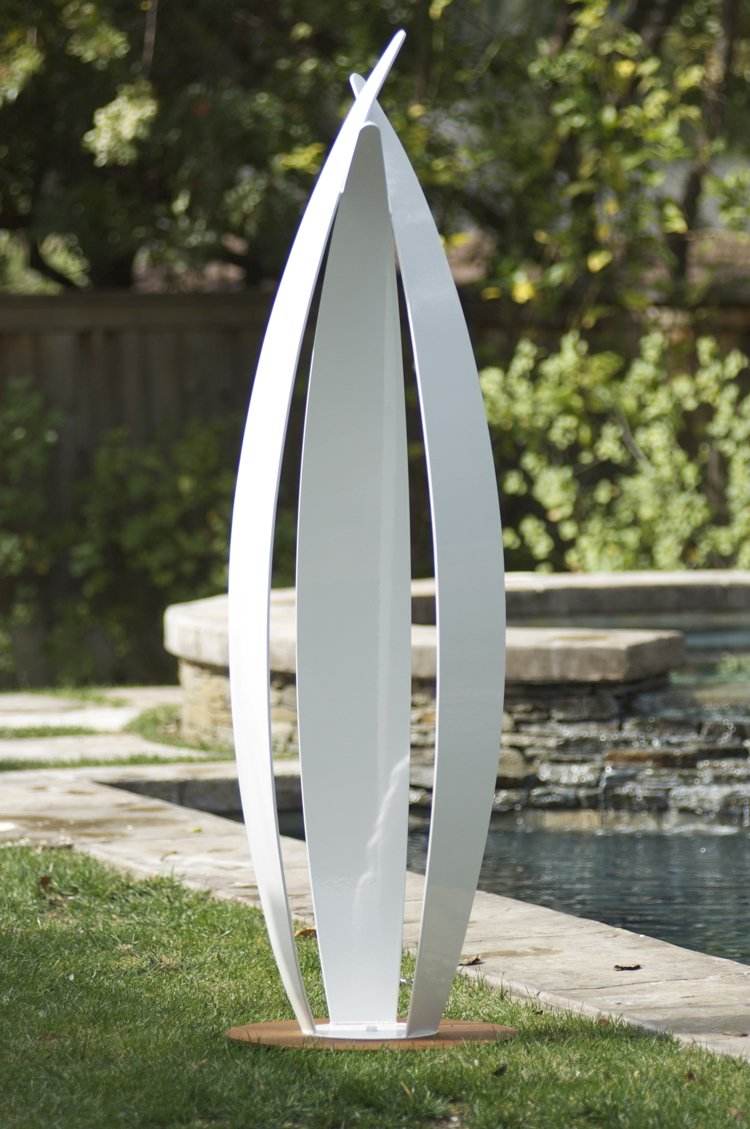 záhradná dekorácia-nerez-nerez-figúrky-biela-socha-kvetinový-kvetinový-trávnik