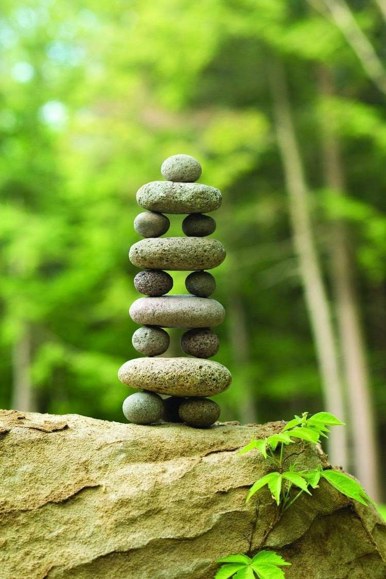 Vyrobte si sami záhradné dekorácie z kameňa pre japonské záhrady