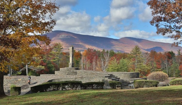 Skalné sochy ako dieliky puzzle - Opus 40 garden design-garden-art-open-space-landscape-opus-40