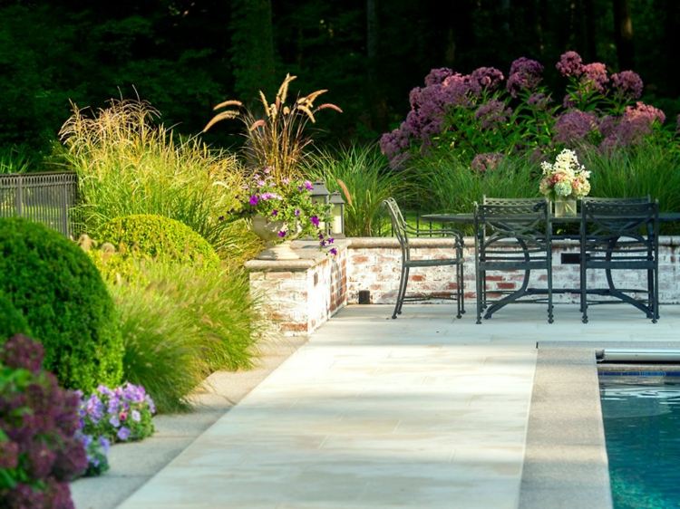 Návrhy záhradného dizajnu, úprava vysokých okrasných tráv, návrh terasy bazéna