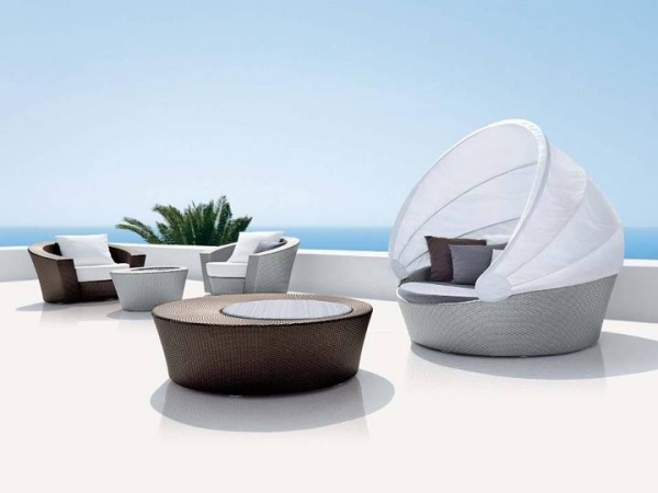 záhradný nábytok ratan od záhradnej terasy