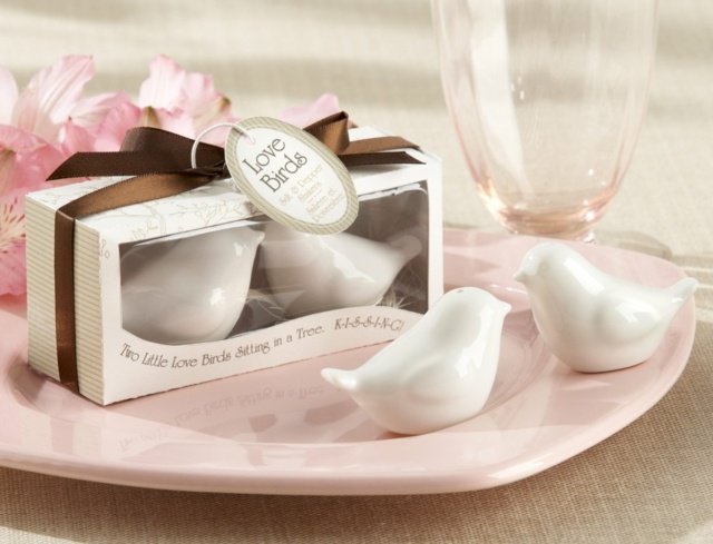 Keramické figúrky vtákov darček pre hostí na svadbu Vtáky figúrky nápady svadobnej láskavosti