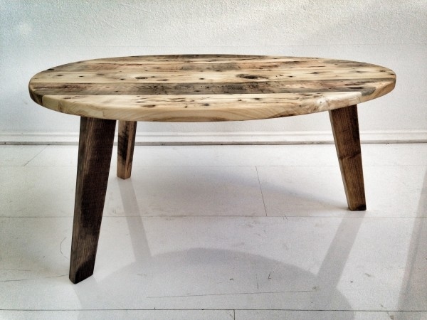 Paletový stôl z dreva Akkermann Produktwerft