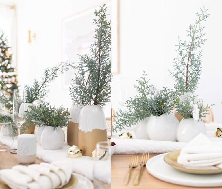 Dekorácia stolu so zvončekmi a bežcami na stôl z umelej kožušiny a keramických váz striekaných zlatom