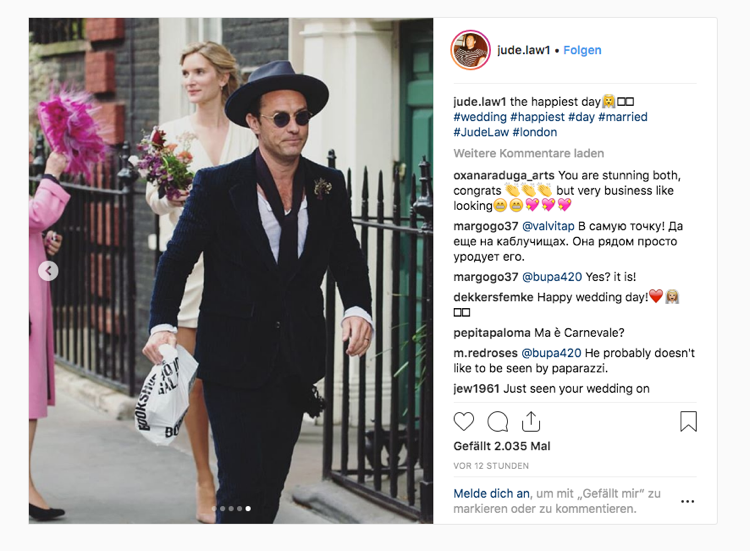 ženích, zákon, má tmavomodrý manšestrový oblek