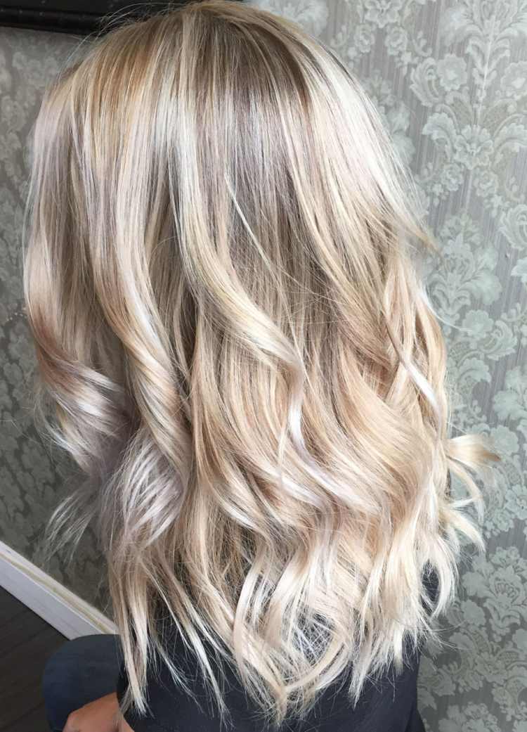 Odstráňte žltý odtieň Domáce prostriedky pre blond vlasy Tipy na starostlivosť Jasanová blond