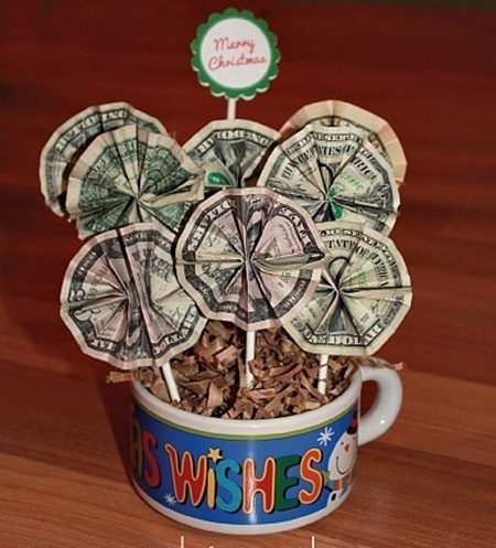 peniaze-darčeky-na-vianoce-drotárska kytica