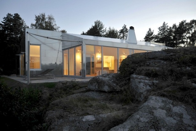 Letný pavilón-skalnaté-krajinné-brehové-okno-predné