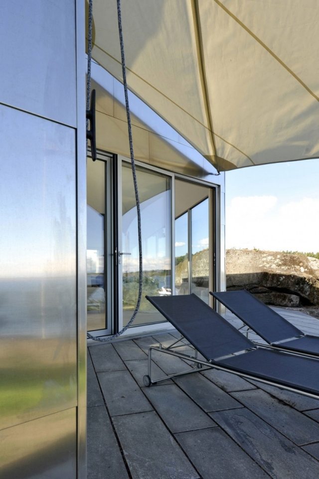 Letná kabína-vysoko reflexné-hliníkové panely-vonkajšie ležadlá