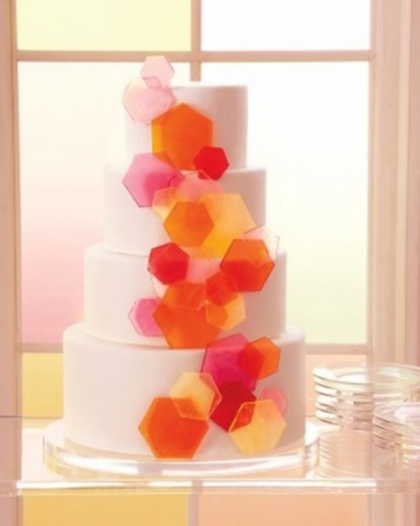 Svadobná torta neobvykle šesťuholníkových tvarov Svadobná torta - neobvyklé - šesťuholníkové - tvary