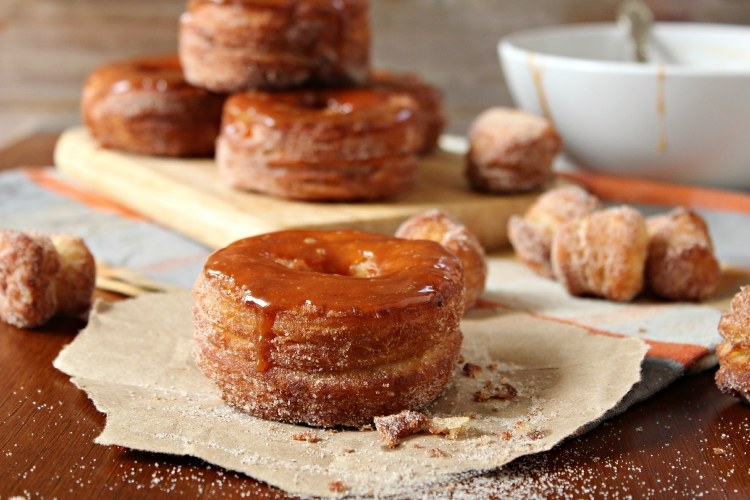 Príbeh Cronut vynašiel Dominique Ansel cronut-history-croissant-donut-hybrid Vynález trendových receptov