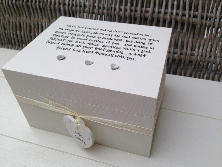 Zábavné nápady na balenie darčekov originálne priania k narodeninám