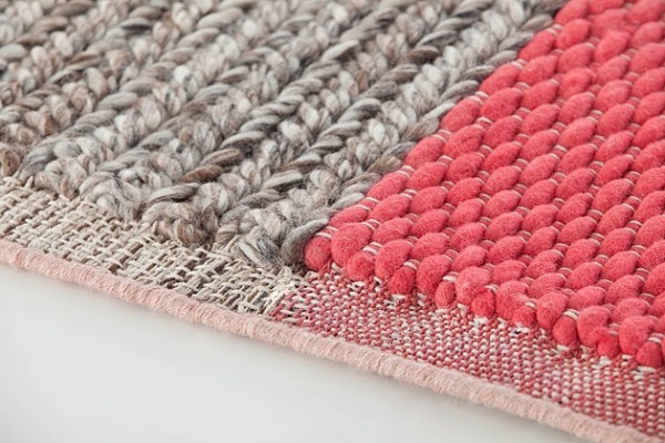 Koberec série Lana Manga-červený sivý pletený koberec