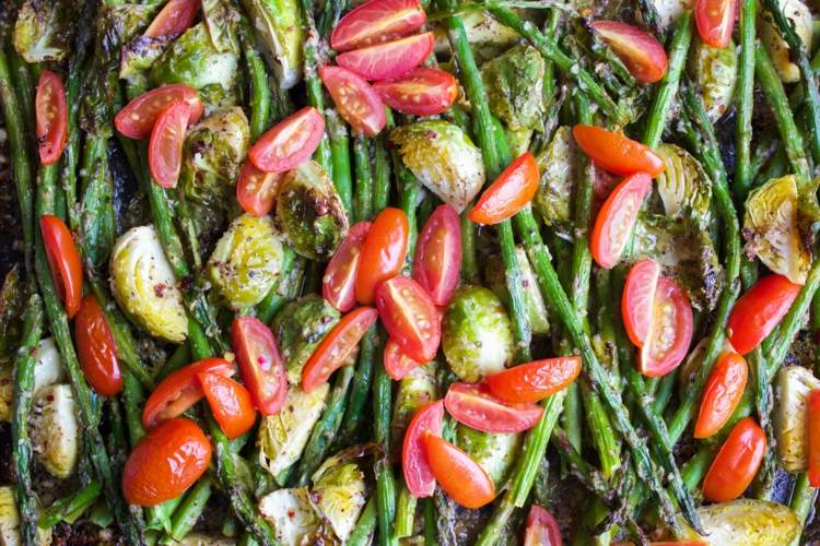 Recept na zeleninu v rúre - Zelená špargľa a iná zelenina na nápad na vegánsky recept