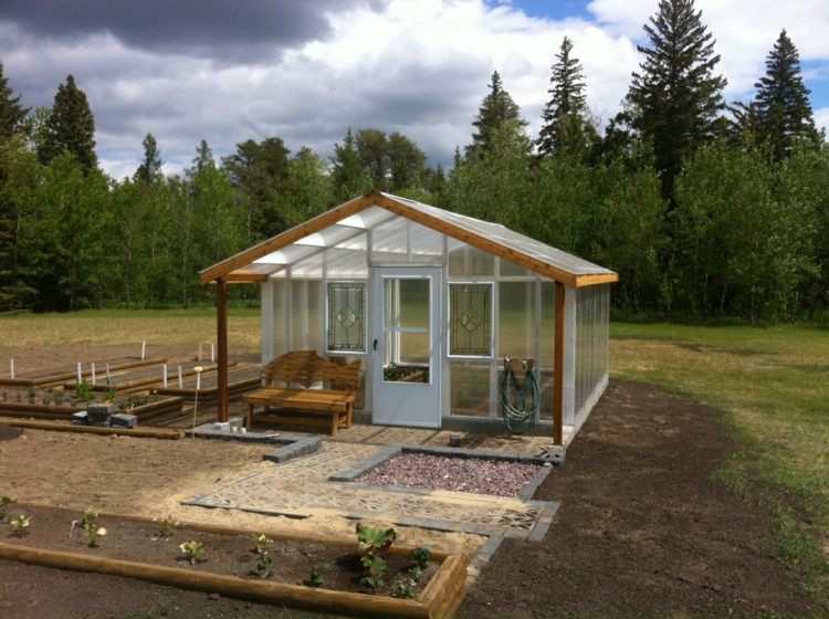 skleník-stavba-záhrada-príslušenstvo-ovocie-zelenina