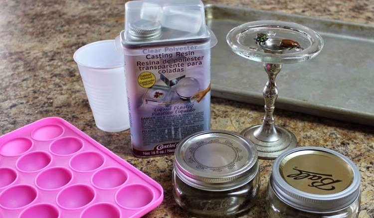 Šperky z liatej živice - potrebný materiál Šperky z liatej živice-vyrobte si-návod-potrebné-materiály-drotár