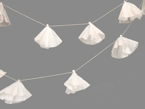 Kávový filtračný sáčok girlanda ušije vianočné nápady DIY lacno