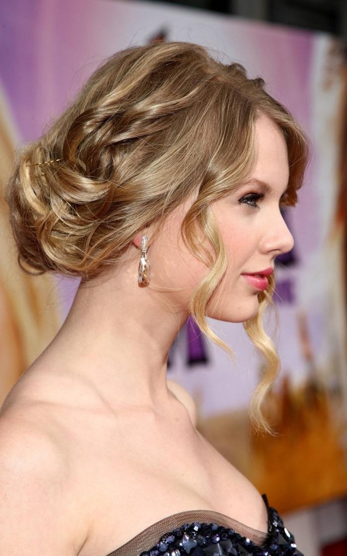 Starlooks-for-styling-taylor-swift-romantický-účes-svadobný-hosť-družičky
