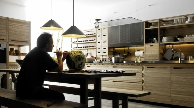 Sedacia lavica v modernom dizajne vínnej pivnice