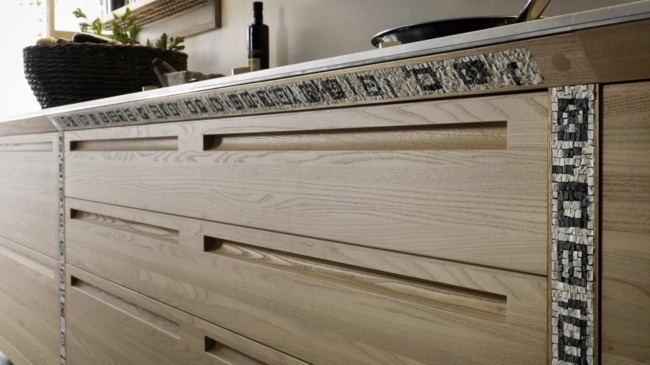 Kamenné ozdoby nápady základná skrinka kuchyňa deco