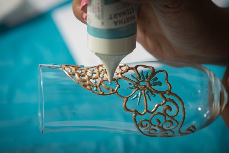 Nápady na maľovanie skla-obrys-reliéf-pasta-obrysy