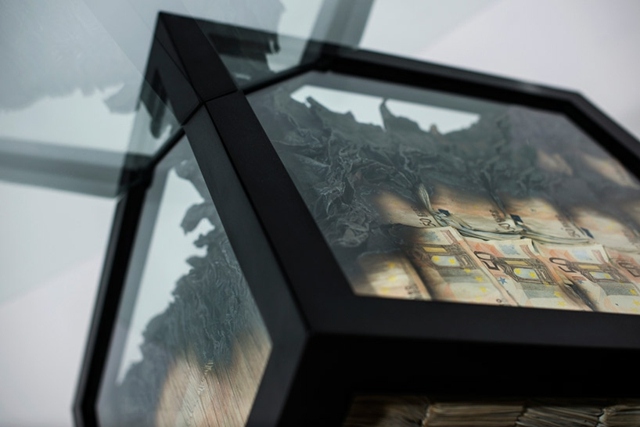 the-burning-bills-in-the-cube