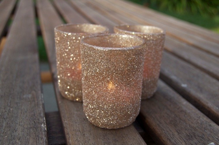 sklenená čajová sviečka-zlatá-trblietavá-dekorácia