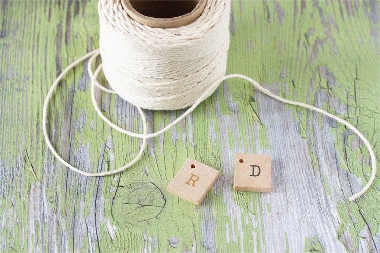 sklenená fixka-urob si sám drotár-nápad-scrabble-kamene