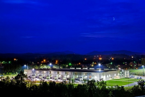 dátové centrum modernej energeticky efektívnej architektúry Google moderná energeticky efektívna architektúra dátové centrum Google