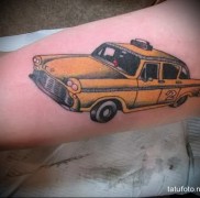 Готово татуировка с модел на такси 2