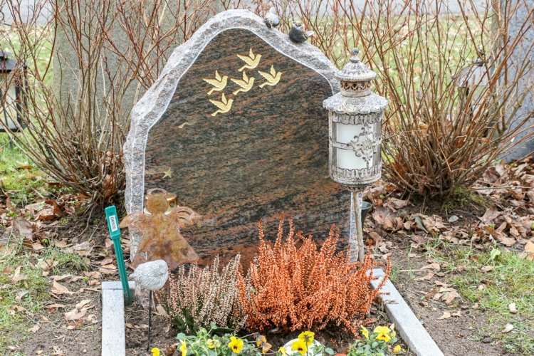 Hrobová výzdoba s anjelom idea-grave-design-orange-blossoms-graeser-idea-border-border