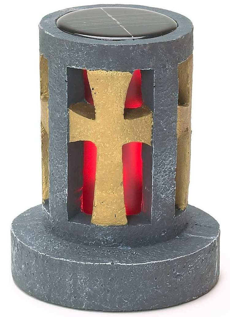 Ozdobte hrob LED svetlami hrobový dizajn-hrobová výzdoba-led-sviečka-lampáš-cintorín-kríž