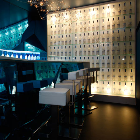 Interiérový dizajn baru Grey Goose Interiérový dizajn baru Grey Goose