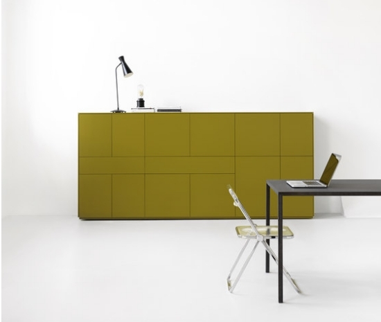 komoda zelená minimalistická šatníková skriňa komoda zelená minimalistická dizajnérska skriňa značky piure