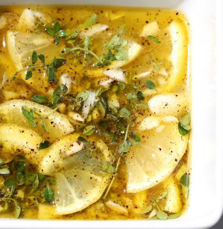 Urob si sám grilovanie-marináda-recept-bylinky-citrón-vegan