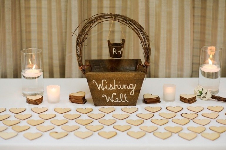 Kniha návštev-svadobné-karty-srdce-vystrihnuté