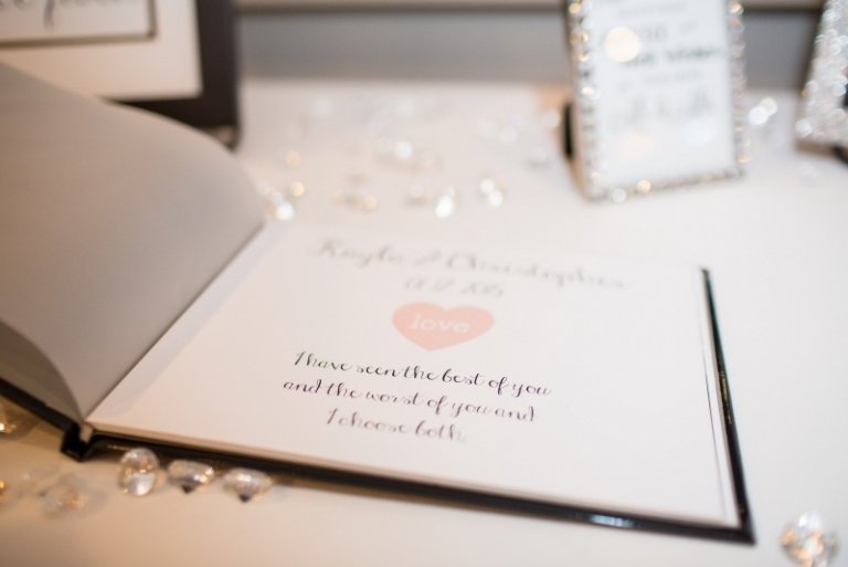 Kniha návštev-svadobné-umenie-kamienky-posypať