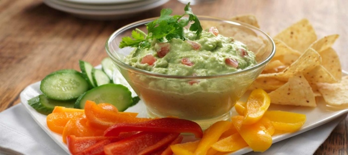 s majonézou alebo čerstvou smotanou