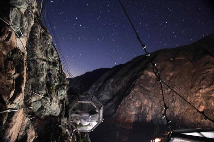 Dobre sa vyspi-hviezdna obloha-noc-čisté-hory-extrémny zážitok