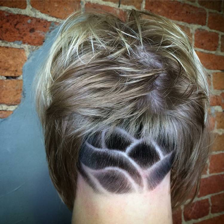 dámske vlasy tetovanie blond účes