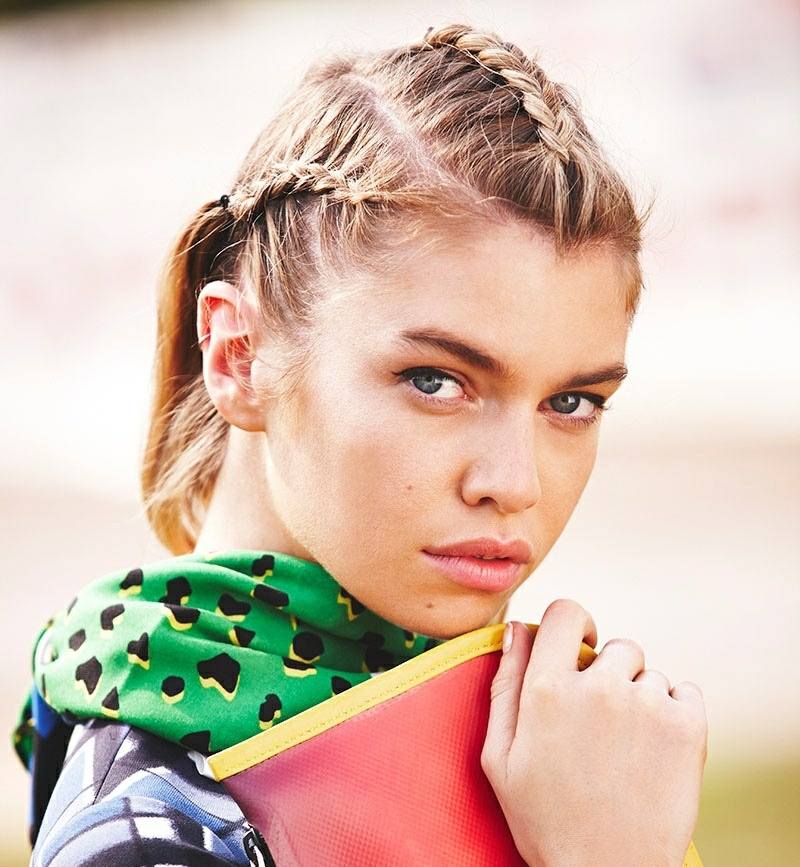 Pletenie vlasov - 11 originálnych zapletaných účesov s návodom návod na zapletanie vlasov originálne účesy šatka zelená