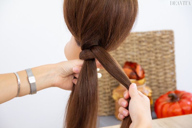 návod na zapletanie vlasov jednoducho francúzsky cop krížik kúskov vlasov