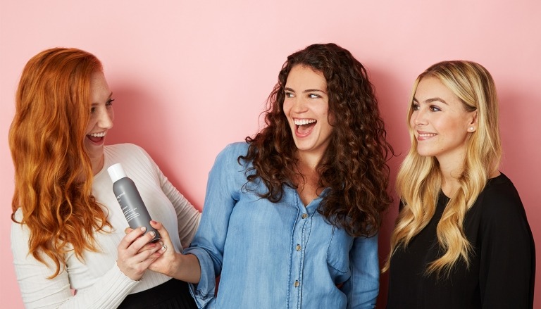 Umývanie vlasov bez šampónu Recepty Žitná múka Zdravá starostlivosť o vlasy Tipy pre domáce lieky