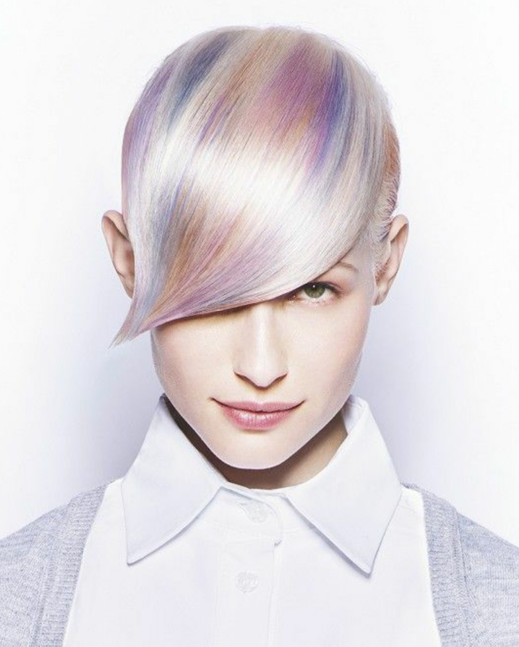 Farby na vlasy trendy krátke vlasy strieborné blond opálové vlasy