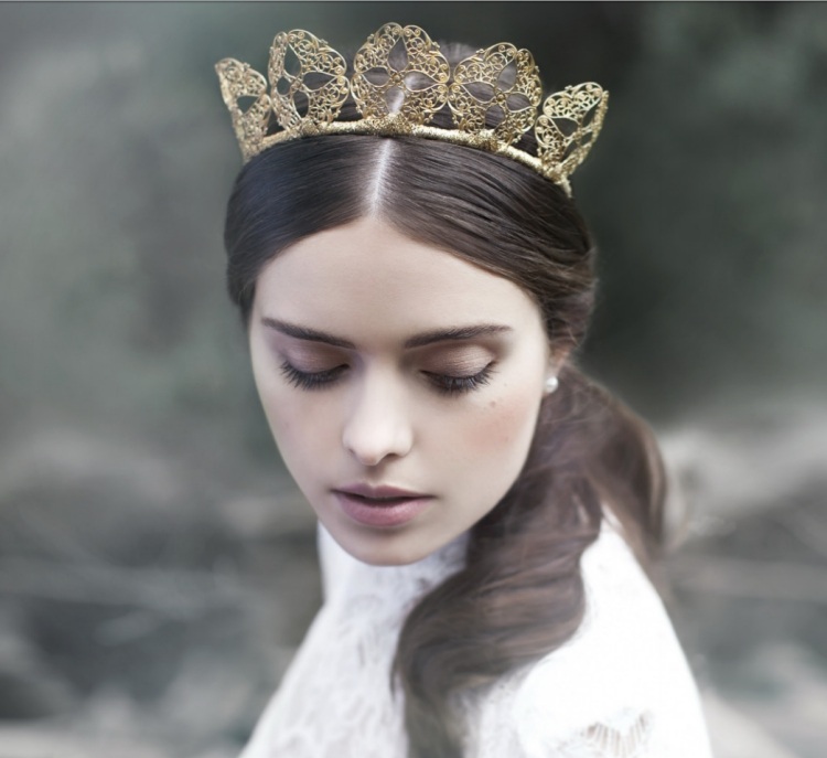 vlasové doplnky-svadobné-vlasové doplnky-čelenky-zlaté-filigránové-ozdoby