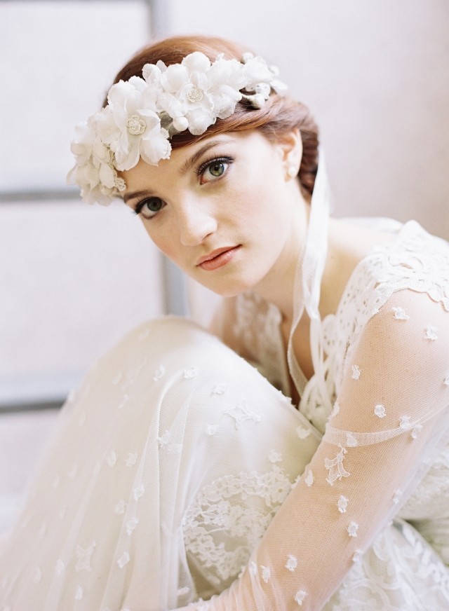 Aktuálne trendy doplnkov pre svadobné doplnky starostlivo vybrané - veniec z kvetov Nápady-svadobné šperky-kvetinový veniec-látkové kvety-romantické