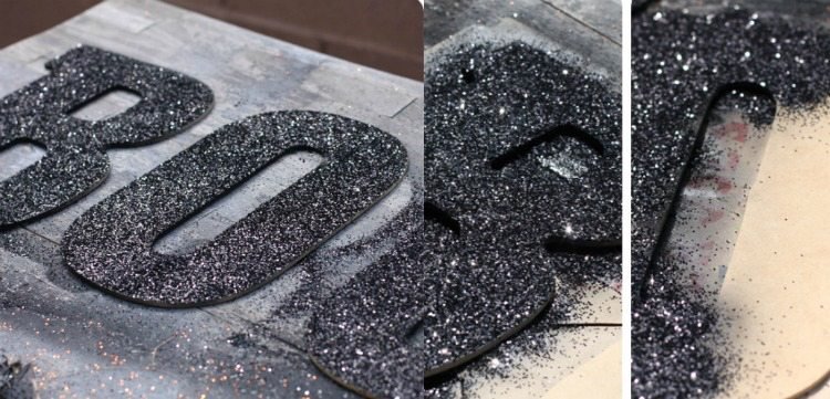 Vyrobte si ozdobné písmo v čiernej farbe s trblietkami sami halloween-drotár-papier-návod-ozdobné-písmená-trblietky-čierne