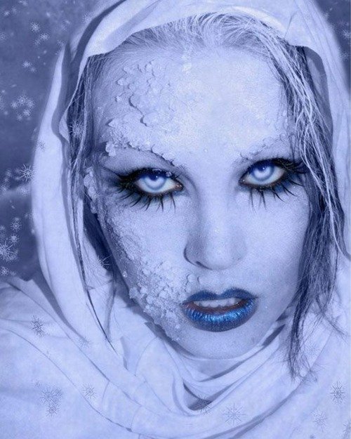 Halloweenske hororové príbehy zmrazili ľudí Hororové príbehy zmrazili ľudí, ktorí sa líčili