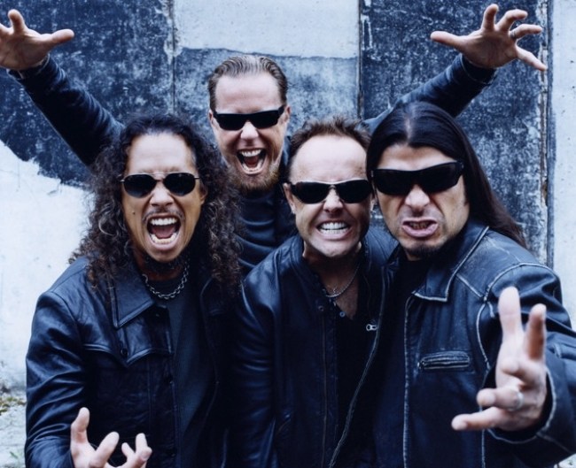 Halloween nápady sa obliekajú ako členovia Metallicy Halloweenske šaty ako členovia Metallicy