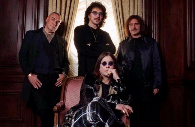 halloweenske kostýmy rockové hviezdy metalové kapely čierna sabbath halloween kostýmy líčenie rockové hviezdy metalové kapely čierna sabbath